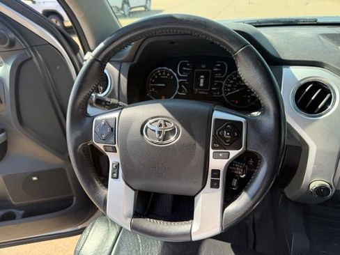 Used 2019 Toyota Tundra Platinum AWD/4WD image 14
