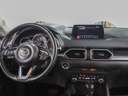 Used 2019 MAZDA CX-5 Touring image 17