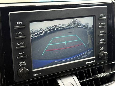 Used 2021 Toyota RAV4 LE image 22