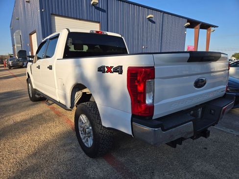 Used 2018 Ford F250 XLT image 10