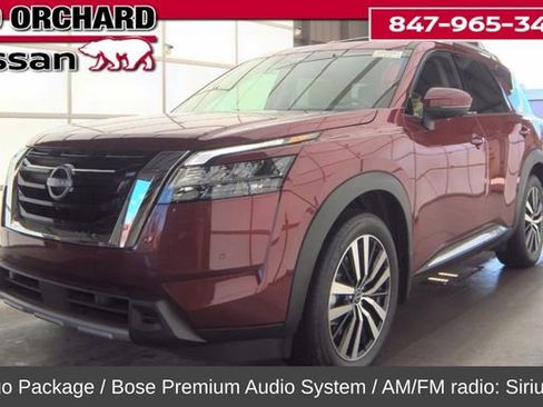 Used 2024 Nissan Pathfinder Platinum w/ Cargo Package image 1