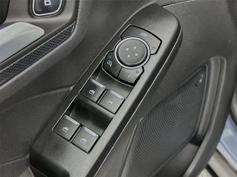 Used 2025 Ford Escape ST-Line image 19