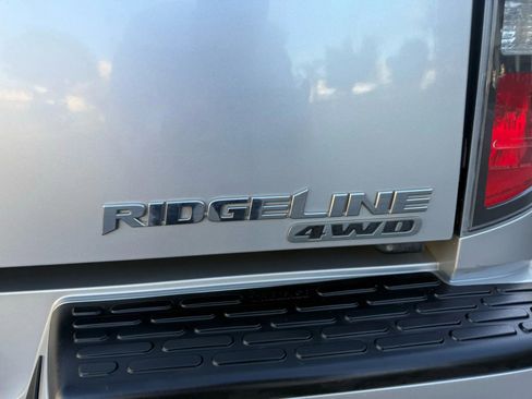 Used 2006 Honda Ridgeline RT image 7