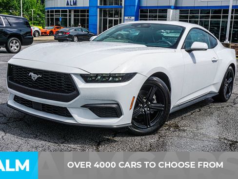 Used 2026 Ford Mustang Premium RWD image 2