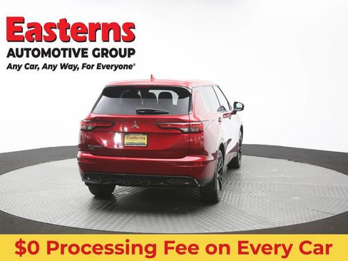 Used 2022 Mitsubishi Outlander SE FWD image 39