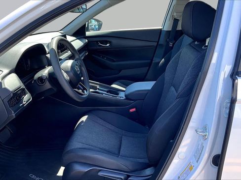 Used 2025 Honda Accord LX image 7