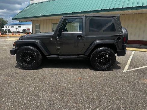 Used 2014 Jeep Wrangler Sahara w/ Connectivity Group AWD/4WD image 2