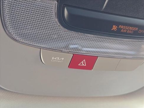 Certified 2024 Kia Sportage EX image 24