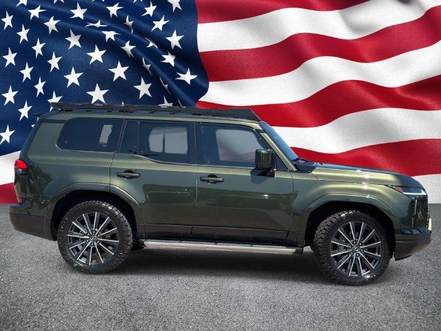 Used 2025 Lexus GX 550 w/ Cold Area Package AWD/4WD image 4