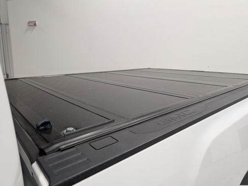 Used 2020 GMC Sierra 2500 Denali image 9