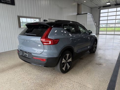 Used 2023 Volvo XC40 Recharge Plus AWD/4WD image 4