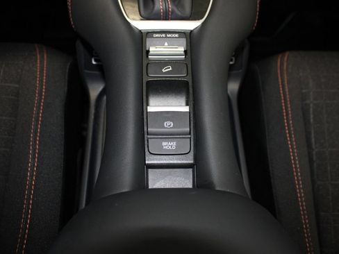 Used 2023 Honda HR-V Sport image 17