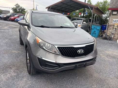 Used 2016 Kia Sportage LX AWD/4WD image 3