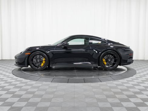 Used 2026 Porsche 911 GT3 RWD image 2