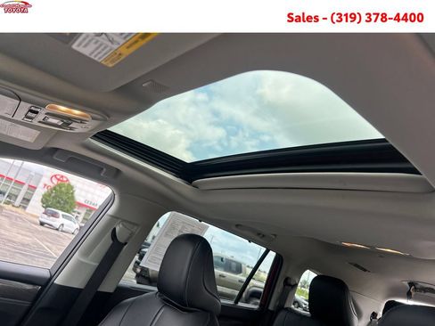 Certified 2020 Toyota Highlander Limited AWD/4WD image 20