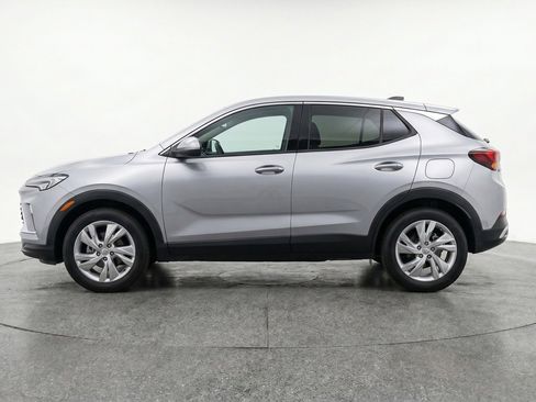 Used 2025 Buick Encore GX Preferred FWD image 5