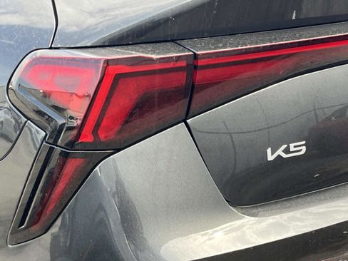 New 2026 Kia K5 LXS image 10