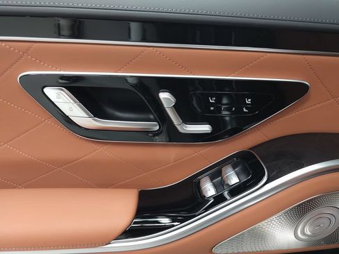Certified 2024 Mercedes-Benz S 580 4MATIC Sedan image 29