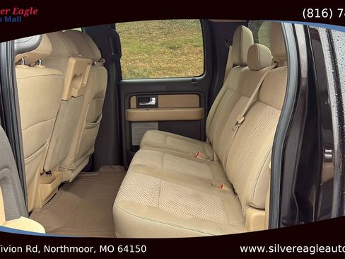 Used 2014 Ford F150 XLT w/ XLT Chrome Package image 12