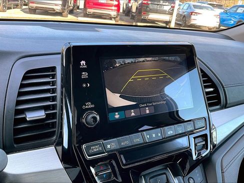 Certified 2018 Honda Odyssey EX-L image 11