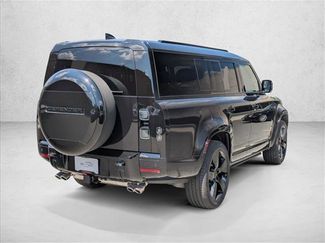 New 2026 Land Rover Defender 130 V8 AWD/4WD video 2