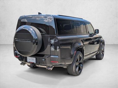 New 2026 Land Rover Defender 130 V8 AWD/4WD image 2