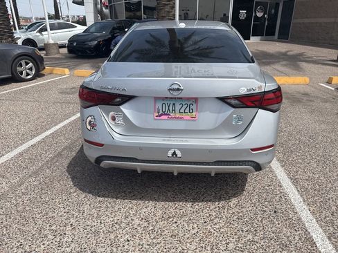 Used 2022 Nissan Sentra SV w/ All-Weather Package FWD image 17