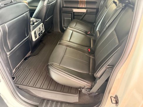 Used 2020 Ford F150 Lariat w/ Equipment Group 502A Luxury AWD/4WD image 30