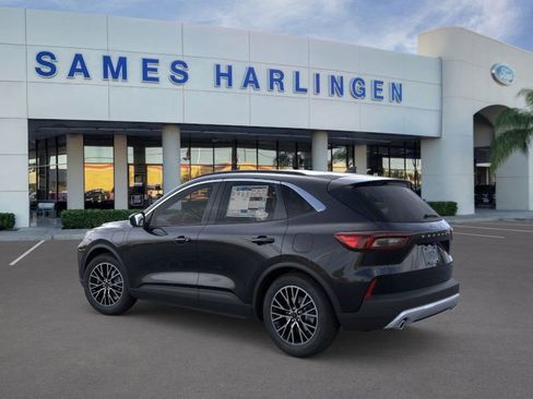 New 2026 Ford Escape SE image 4