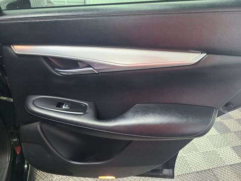 Used 2019 INFINITI QX50 Luxe w/ Navigation Package AWD/4WD image 40