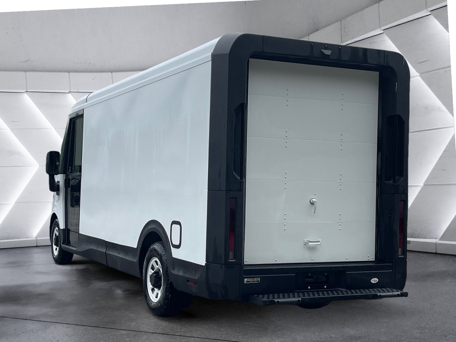 Used 2024 Chevrolet Brightdrop 600 w/ Commercial Equipment Package AWD/4WD image 4