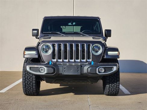 Used 2023 Jeep Wrangler Unlimited Sahara w/ Cold Weather Group image 2
