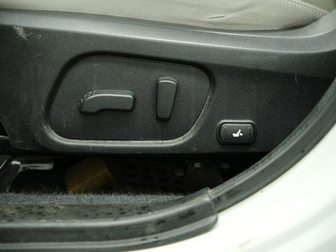 Used 2017 Subaru Forester 2.5i Limited image 23