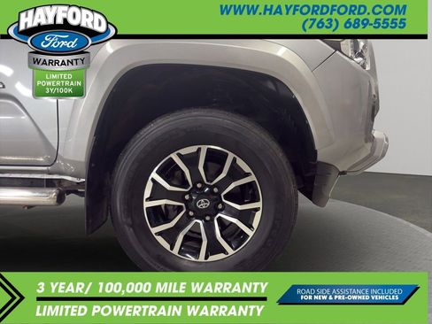 Used 2021 Toyota Tacoma TRD Sport AWD/4WD image 23