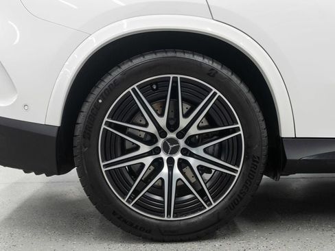Used 2025 Mercedes-Benz GLC 43 AMG 4MATIC image 43