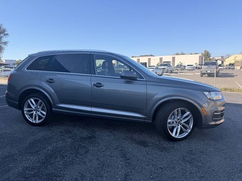 Used 2018 Audi Q7 3.0T Prestige w/ Prestige Package AWD/4WD image 6