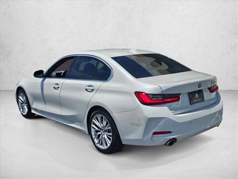 Certified 2024 BMW 330i Sedan w/ Convenience Package RWD image 7