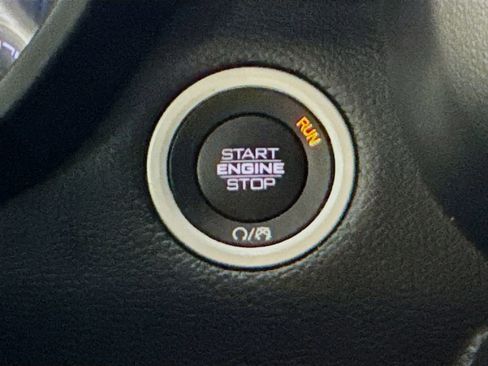 Used 2019 RAM 1500 Big Horn image 17