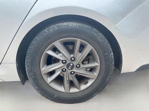 Used 2019 Kia Optima LX FWD image 27