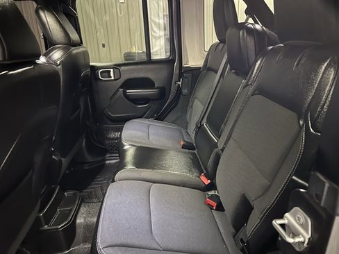 Used 2020 Jeep Wrangler Unlimited Sport image 16