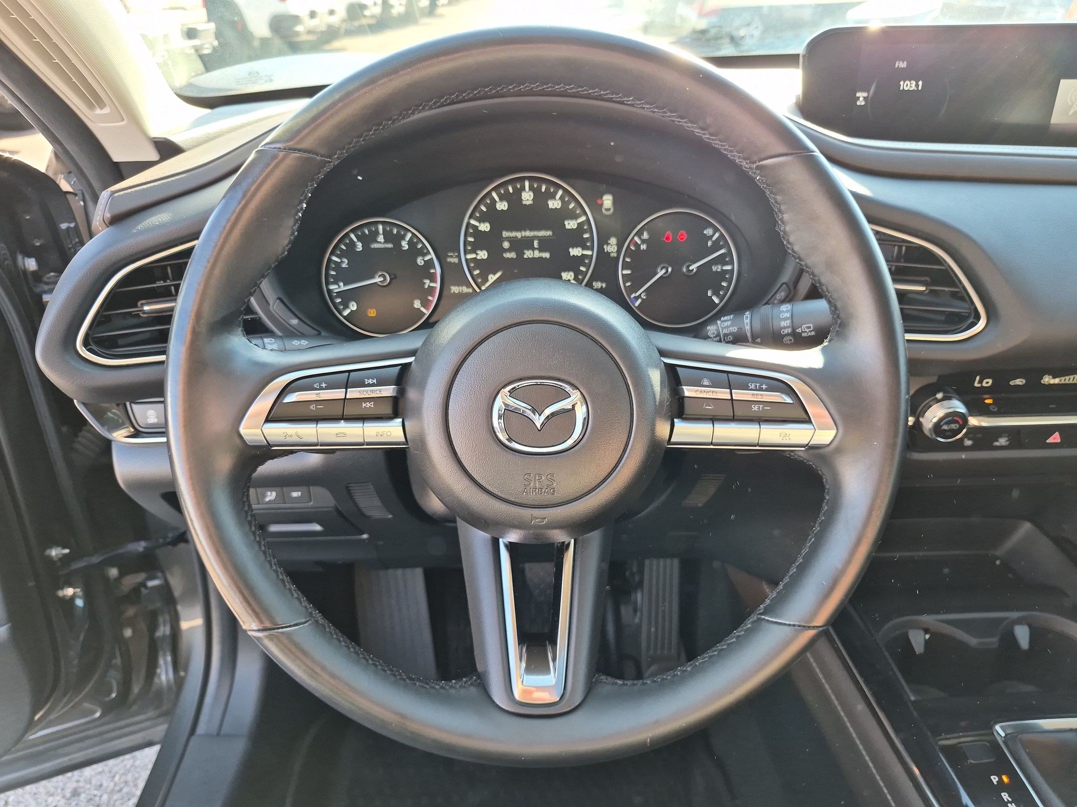 Used 2022 MAZDA CX-30 AWD 2.5 S w/ Premium Package image 17