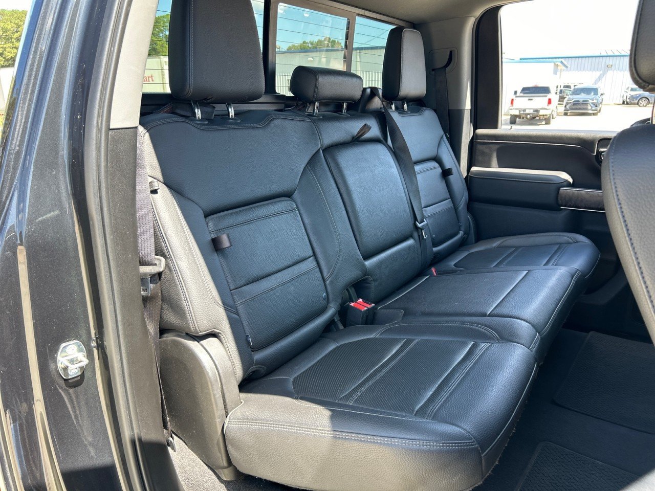 Used 2020 GMC Sierra 2500 Denali w/ Denali Ultimate Package AWD/4WD image 21