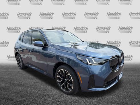 Used 2026 BMW X3 xDrive30i w/ Premium Package AWD/4WD image 2