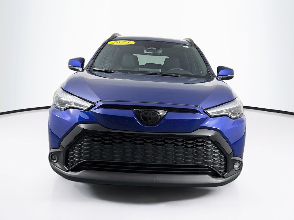 Used 2024 Toyota Corolla Cross AWD Hybrid w/ Convenience Package image 2