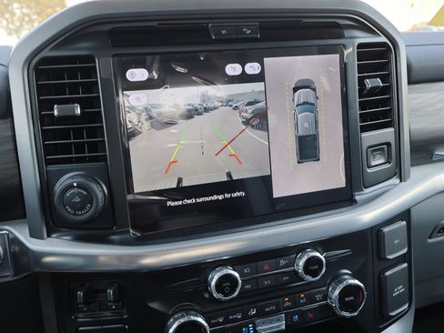 Certified 2025 Ford F150 Lariat w/ Equipment Group 501A Mid image 18