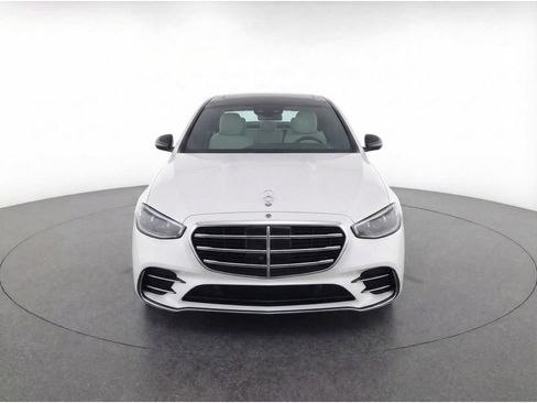 Used 2025 Mercedes-Benz S 580 4MATIC Sedan image 5