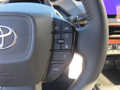 New 2026 Toyota Prius Plug-In Hybrid FWD image 30