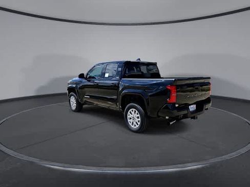 Used 2026 Toyota Tacoma SR5 RWD image 6