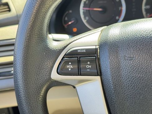 Used 2010 Honda Accord LX image 22