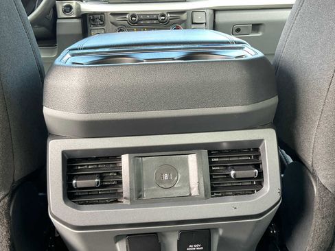 Used 2024 Ford F250 XLT w/ Black Appearance Package image 44